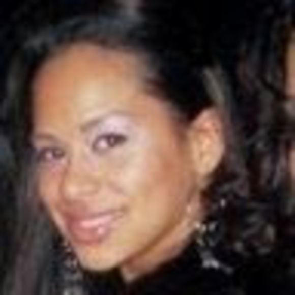 Meet your Posher, Cori - Picture 1 of 1